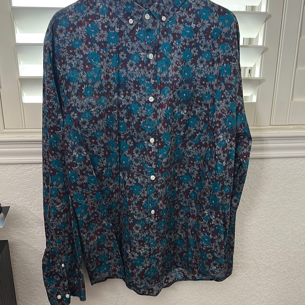 Express Slim Soft Wash Floral Button-Up Shirt